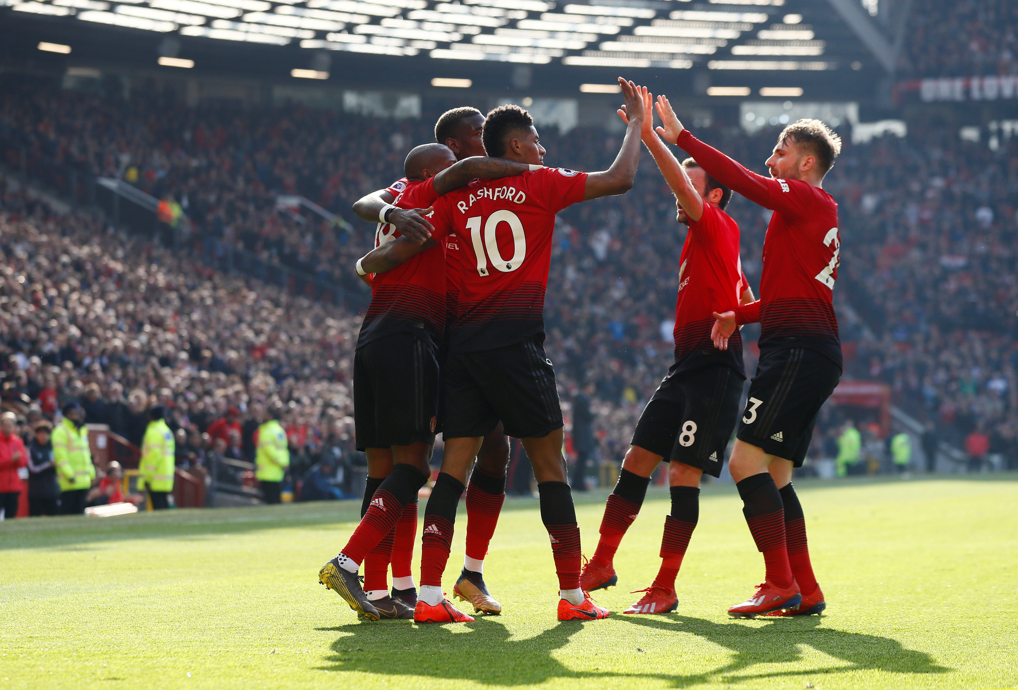 是令人瞩目 是令人瞩目